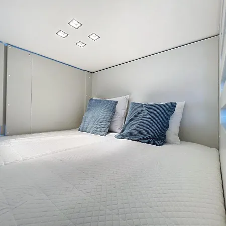 Long With Sauna And Garage Apartament *
