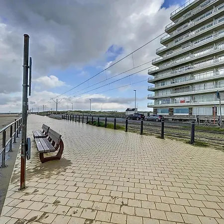 Apartamento Long With Sauna And Garage Middelkerke