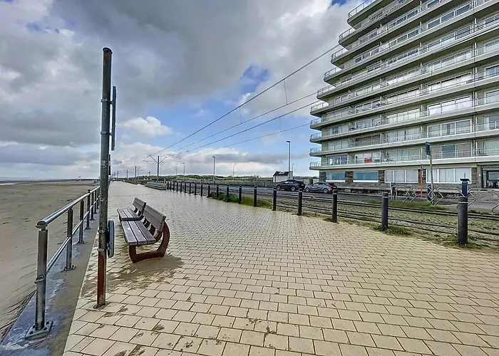 Apartment Long With Sauna And Garage Middelkerke